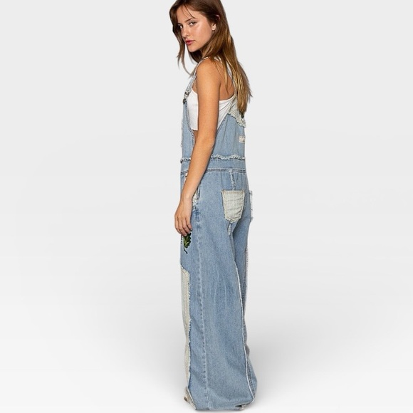 POL Denim Floral Patchwork Embroidered Overalls Medium Boho Wide Leg NWOT - Picture 3 of 5